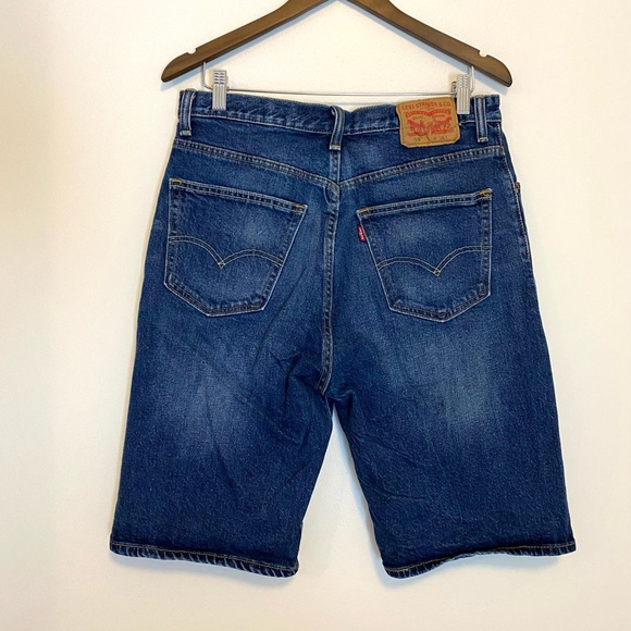 Levi’s Men's 569 Loose Straight Shorts - Picture 3 of 5